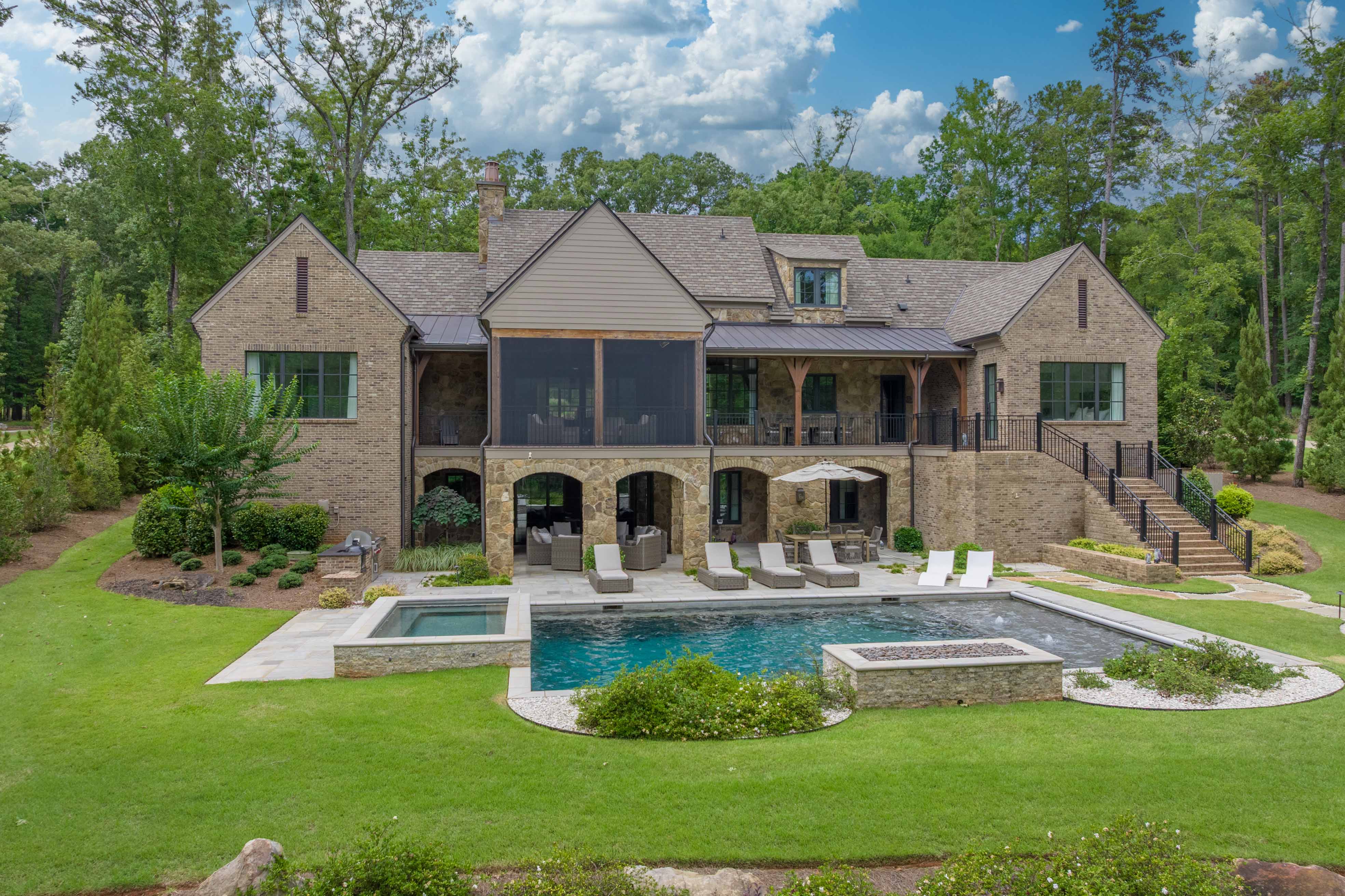1050 South Grove Road image 2